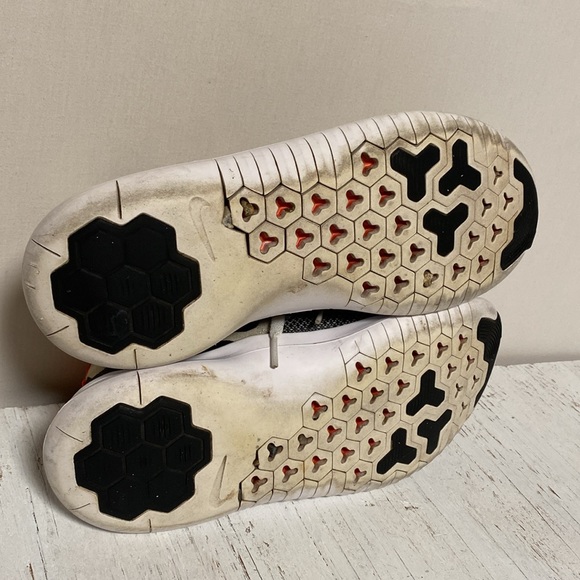 Nike Free TR 8 Women’s  Gym/Cross Training Sneakers - Picture 6 of 10